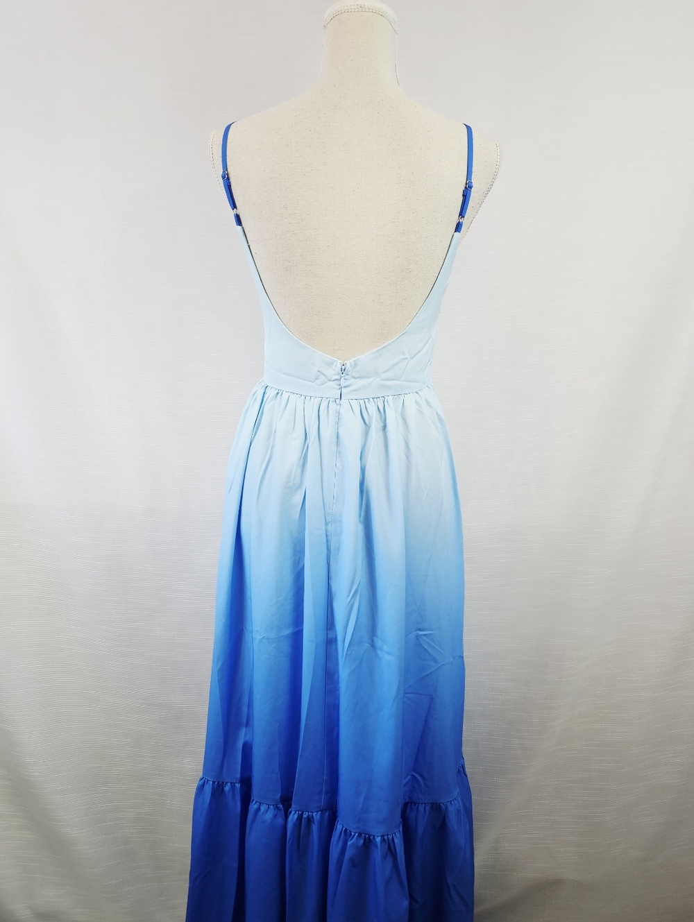 NWT Commense Backless Cutout Cami Ombre Maxi Dress size Small - Picture 10 of 12